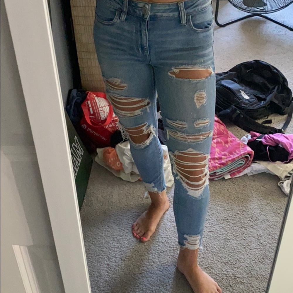 american eagle ripped jeans